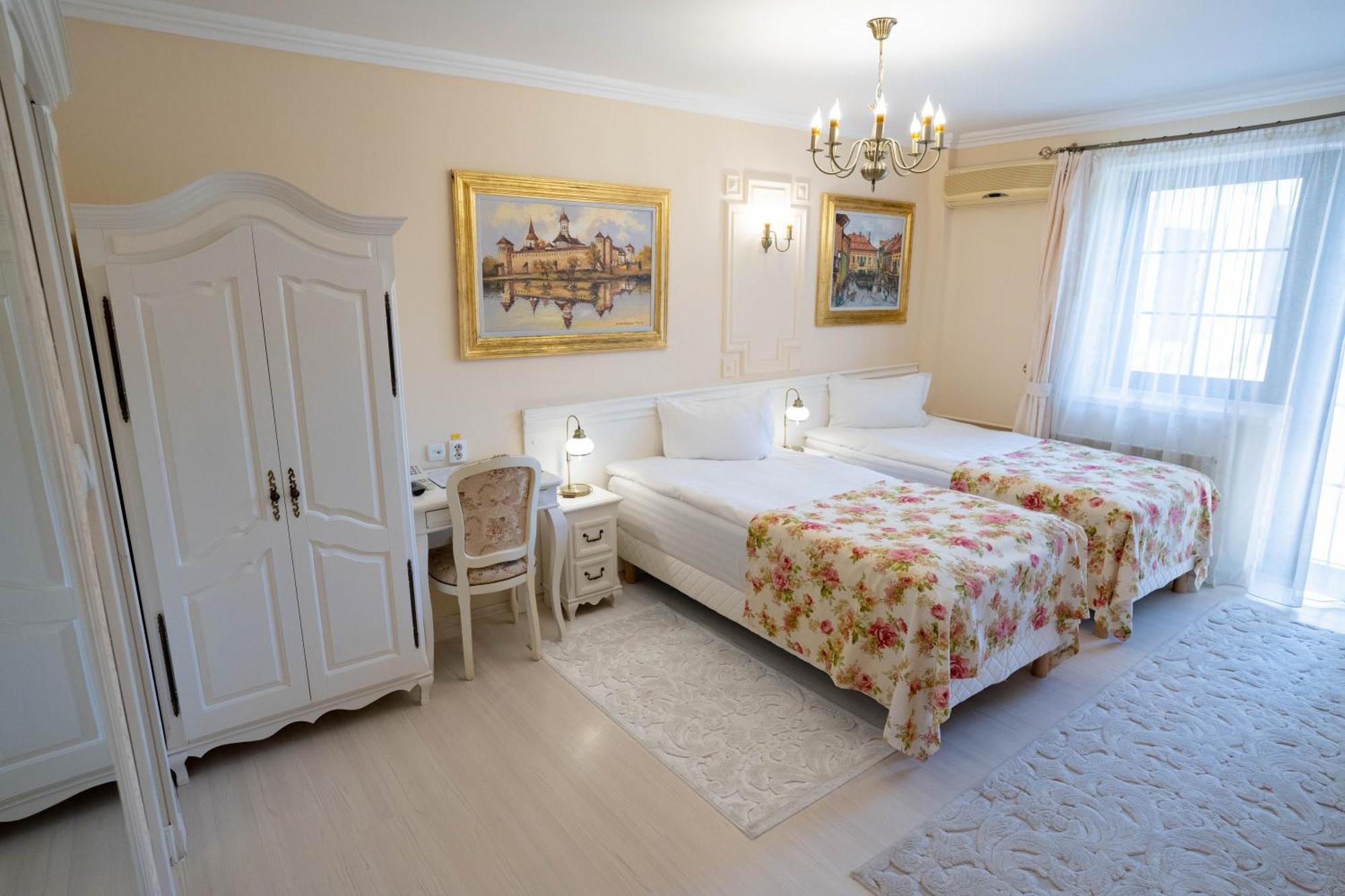 Villa Alice Suceava Dış mekan fotoğraf